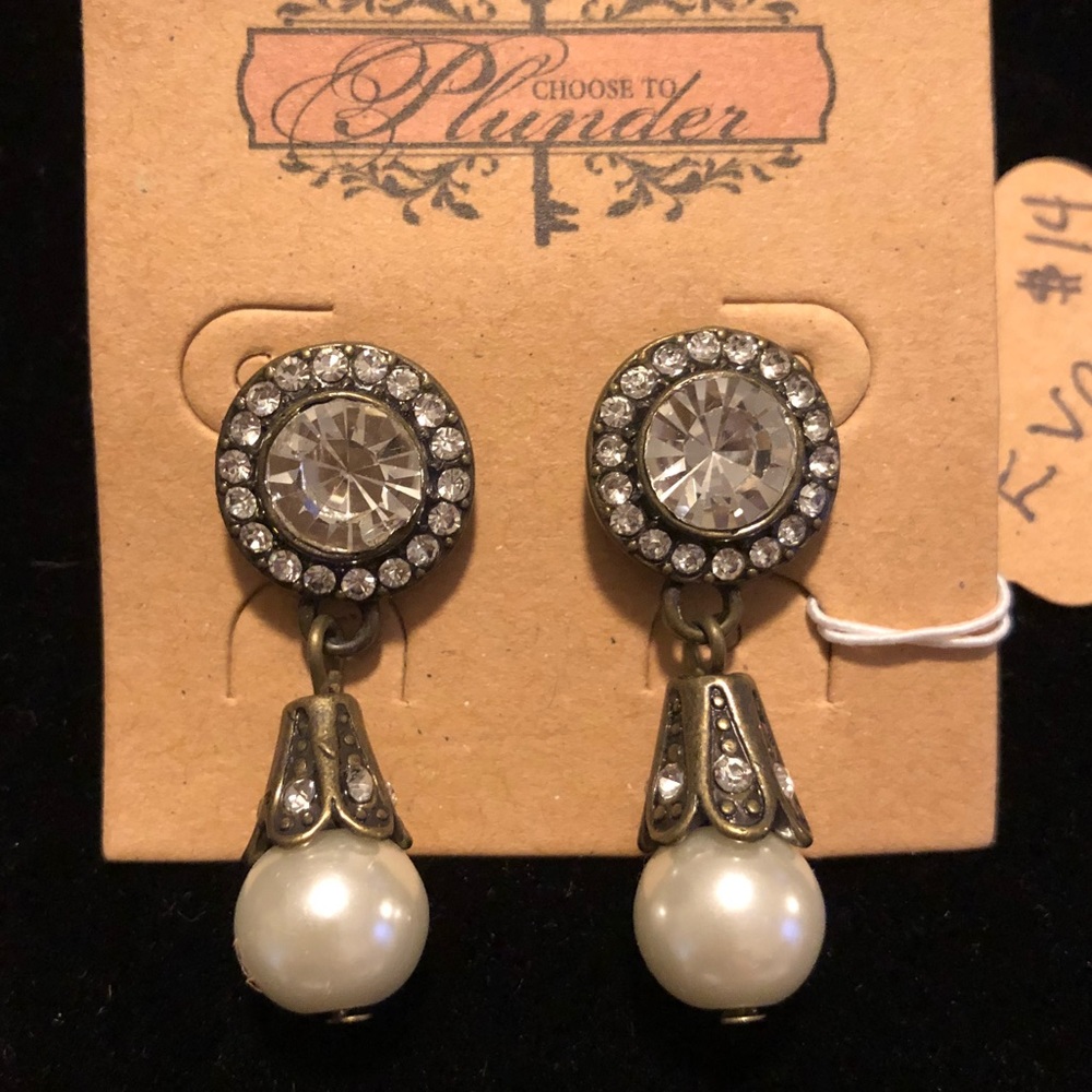 Plunder Evanna Earrings